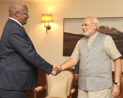 Foreign Minister of Uganda calls on PM Modi 